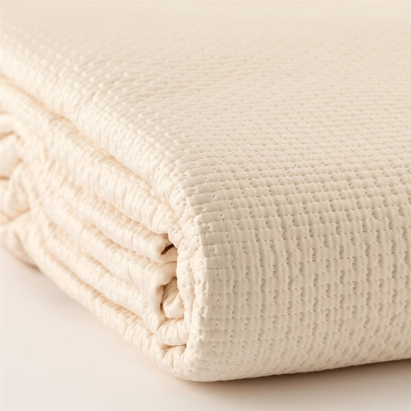 Caley quilt in satin - immagine 5